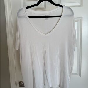 American Eagle Outfitters Women's Classic White Tee
